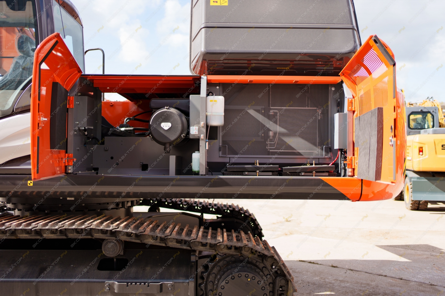 Hitachi ZX330-5G [7]
