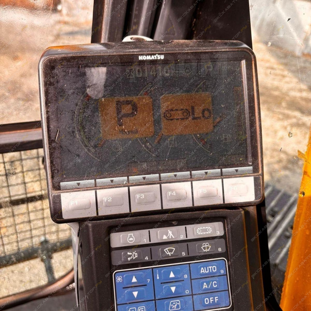 Komatsu PC240 [5]