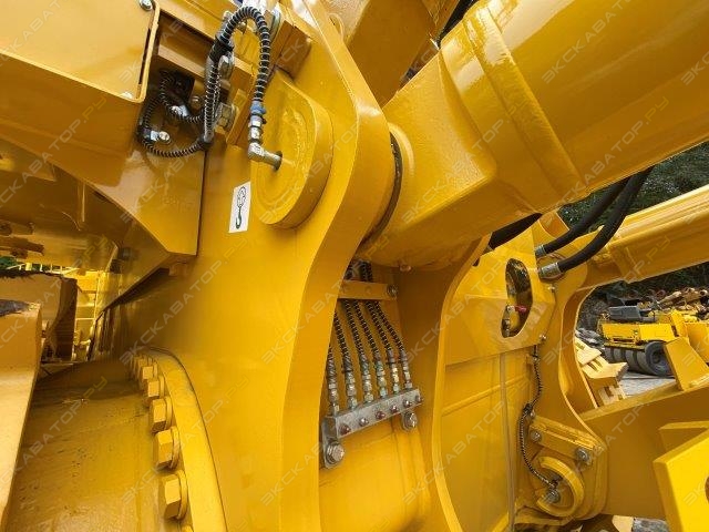 Komatsu D375A-6 [5]