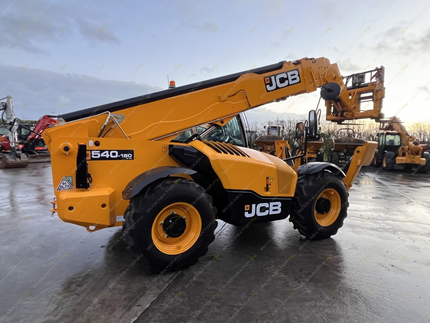 JCB 540-180 [12]