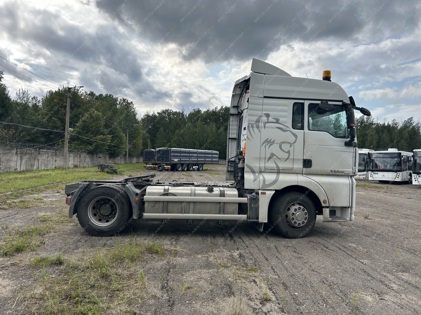 Sitrak C7 МC13 4x2 [6]