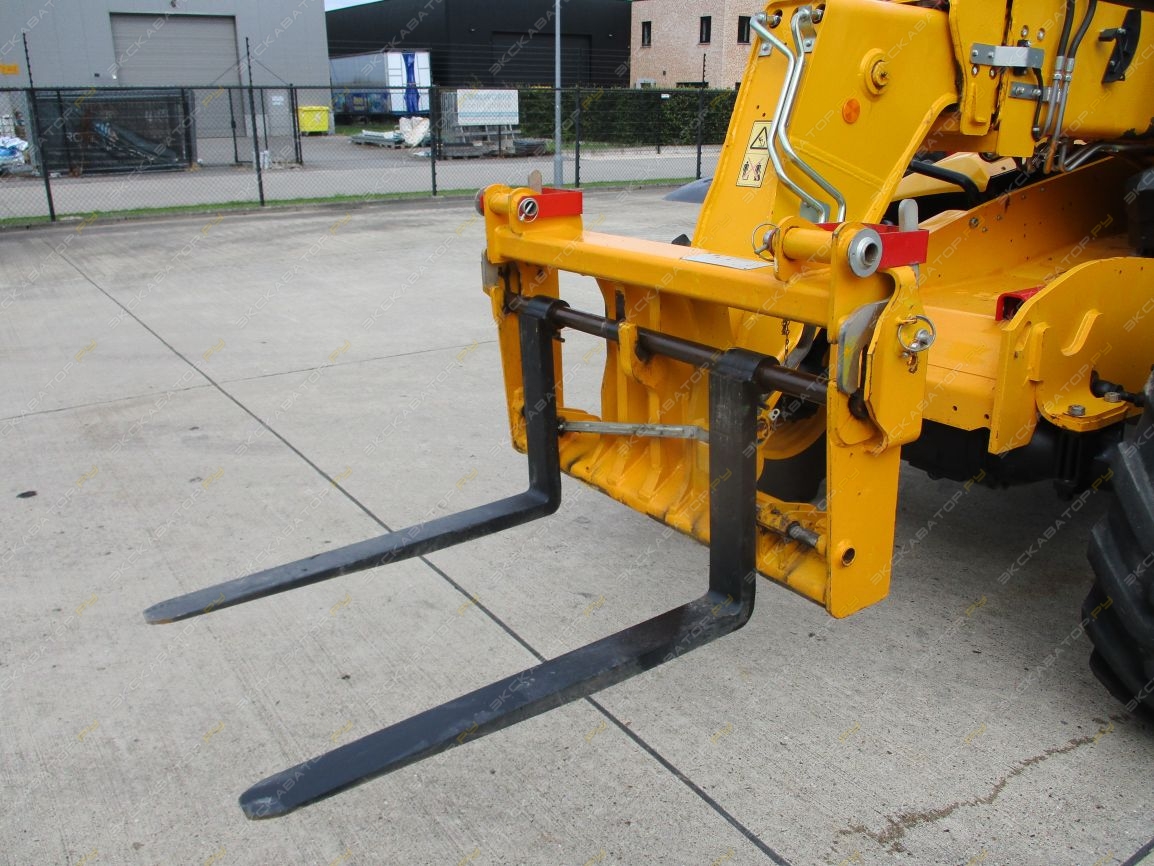 JCB 535-95 [19]