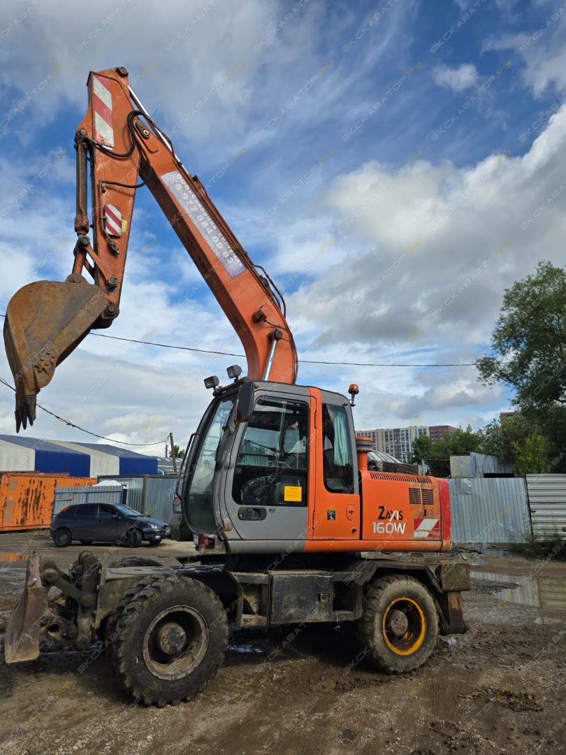 Hitachi ZX160W [5]