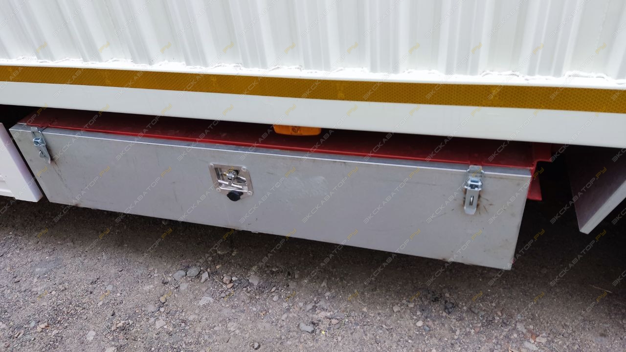 Amur LYR9400XXYE [6]