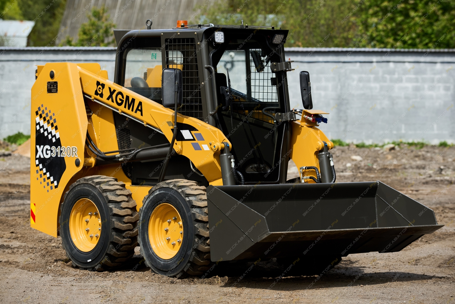 XGMA XG3120R [0]