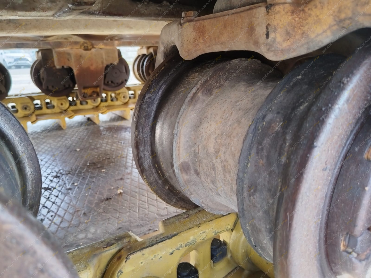 Komatsu D155A-5 [15]