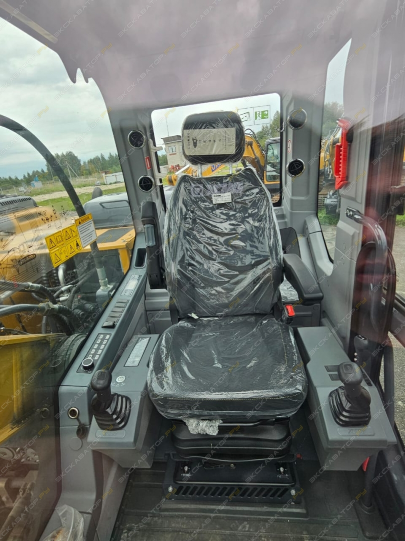 XCMG XE180DN [6]