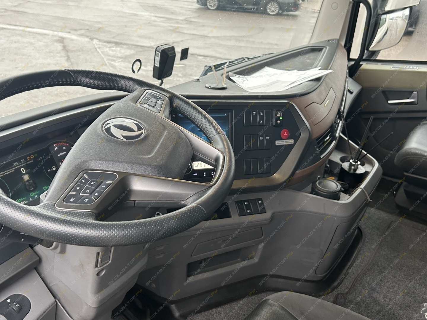 Dongfeng DFH 4180 [9]