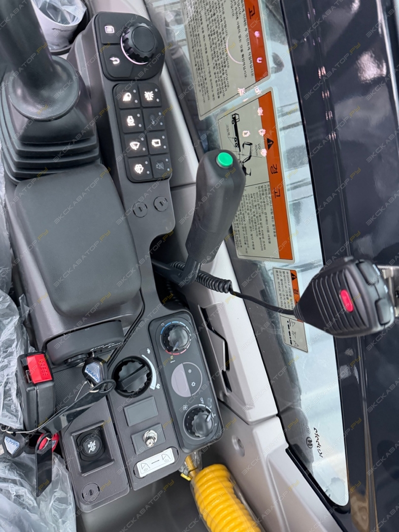 Kubota KX060-5 [8]