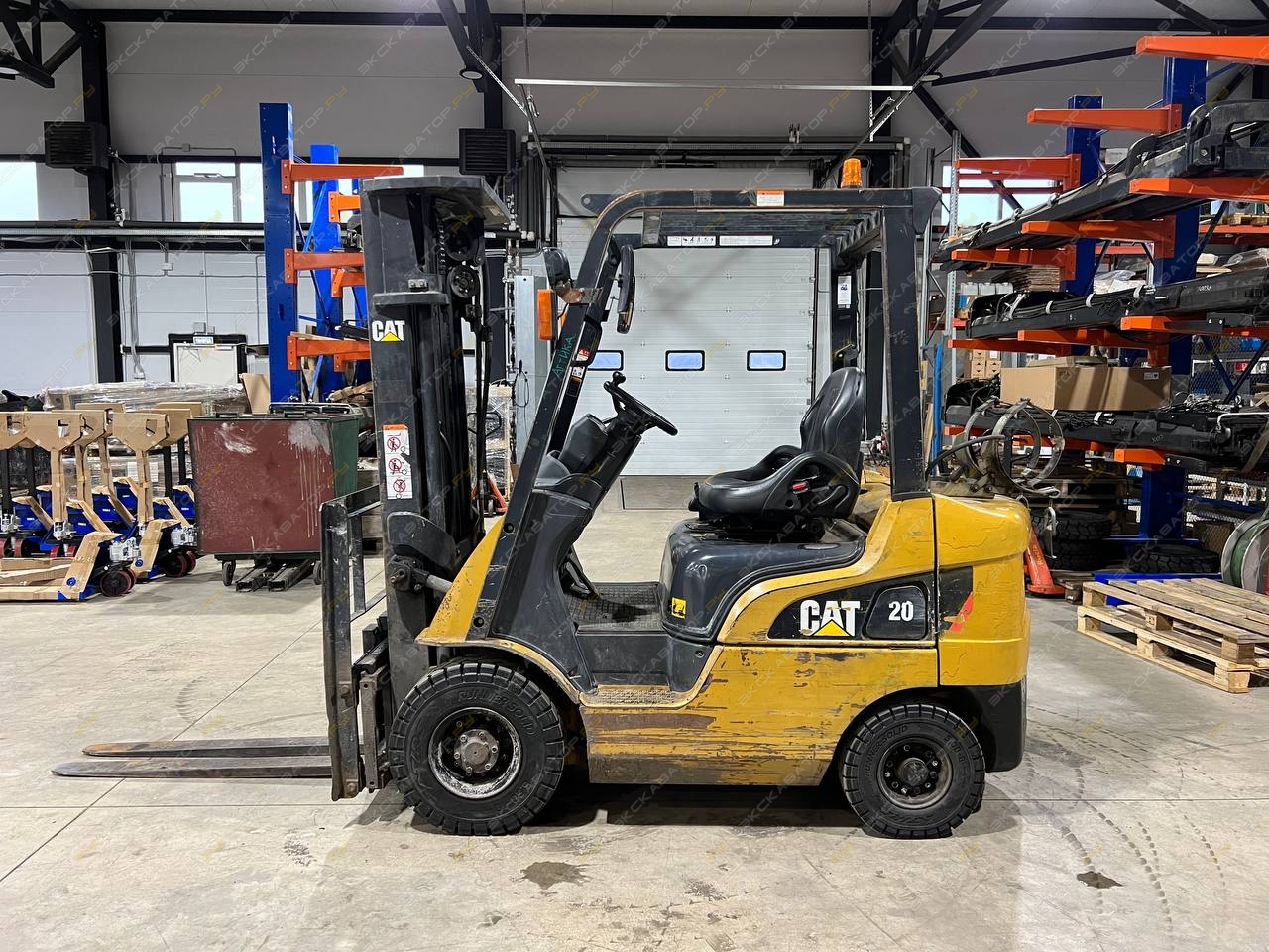 Caterpillar GP20CNT [3]
