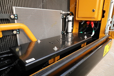 Sany SY215C [12]