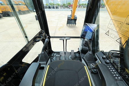 Sany SY215H [18]