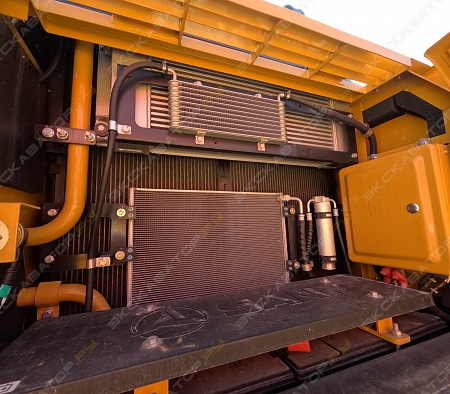 Sany SY330H [15]