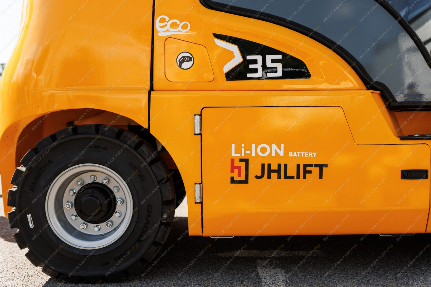 JHLIFT CPD 15-38 ХE [25]