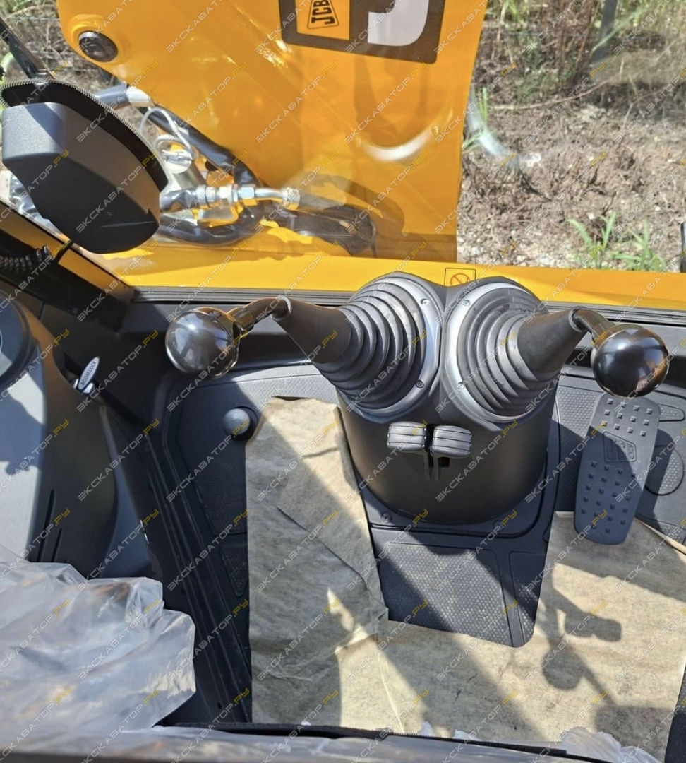 JCB 4CX SM [10]