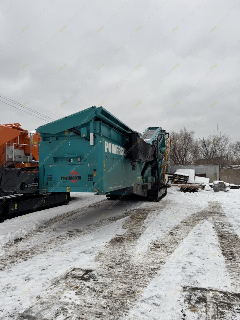 Powerscreen Chieftain 2100X track (3 Deck) [1]