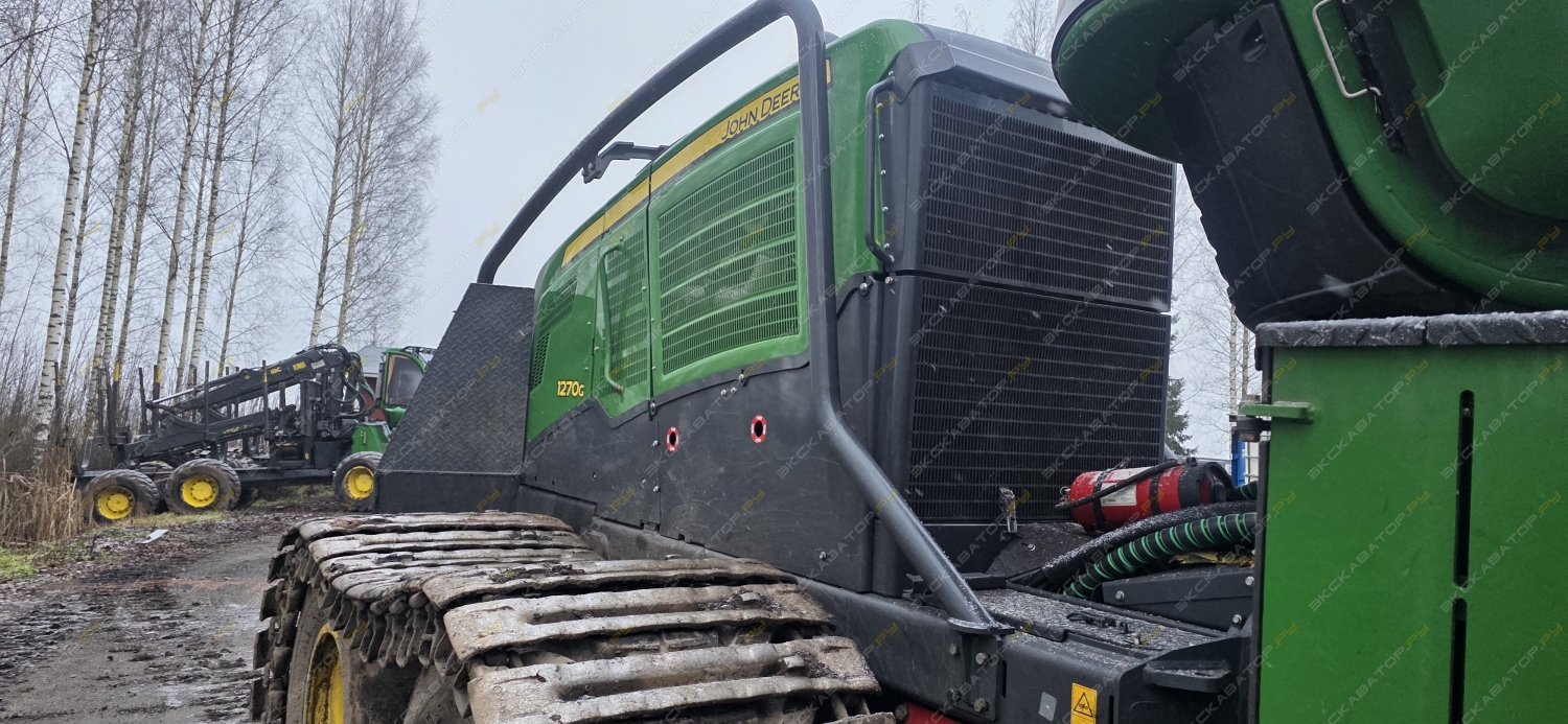 John Deere 1270G [6]
