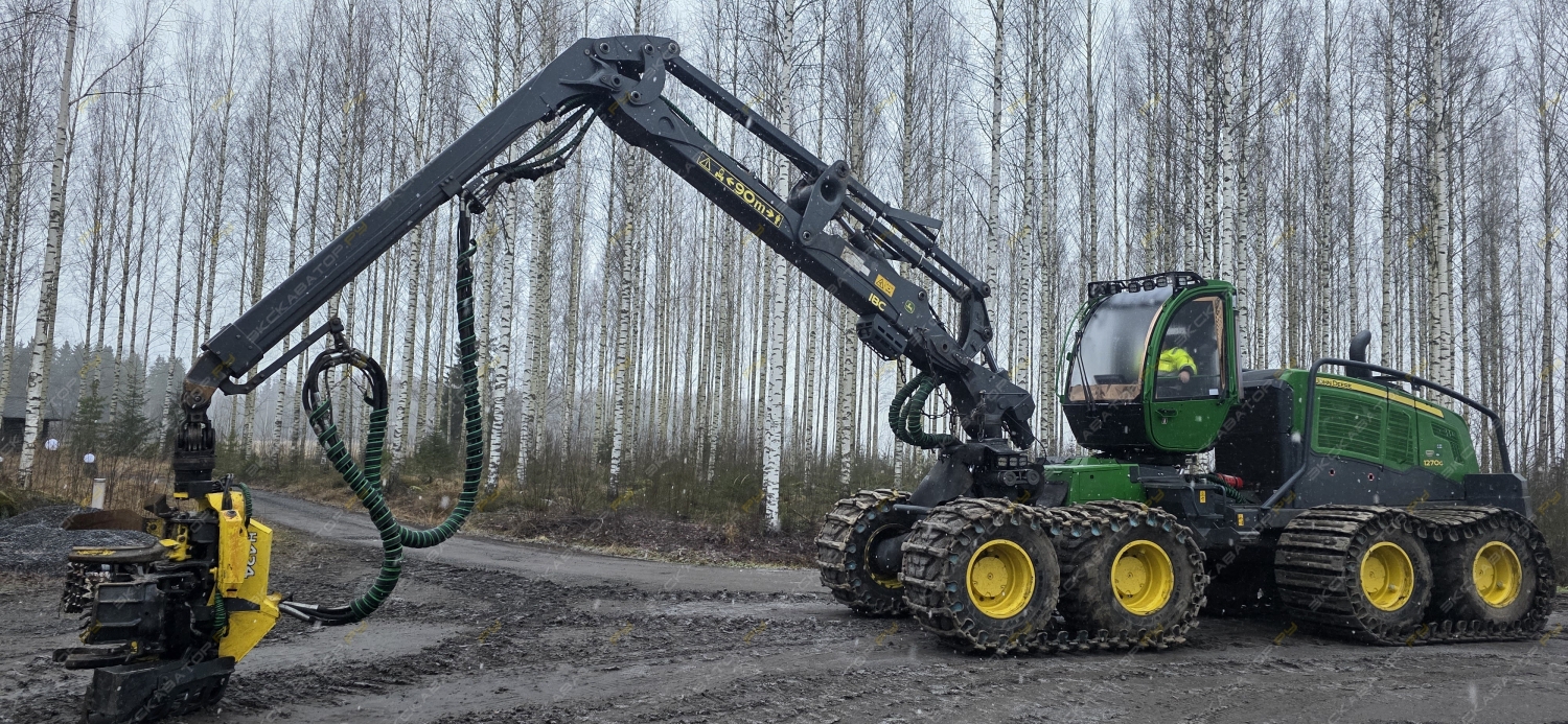 John Deere 1270G [15]