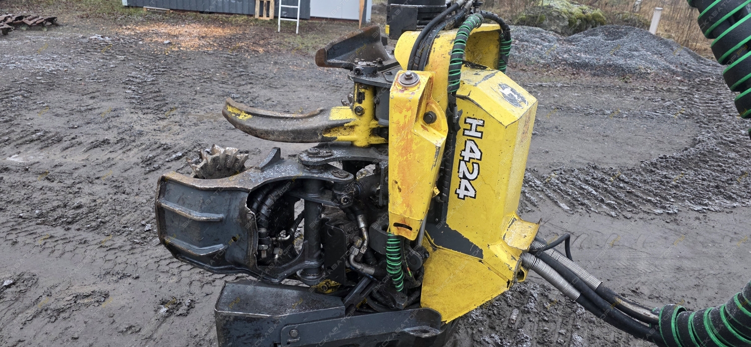 John Deere 1270G [32]