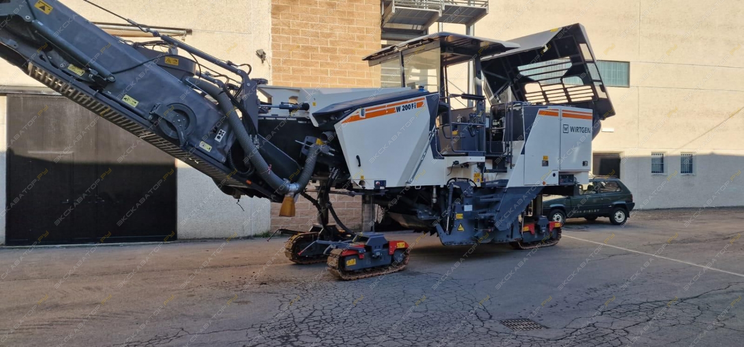 Wirtgen W 200 [0]