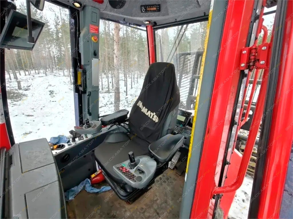 Komatsu 875 [10]