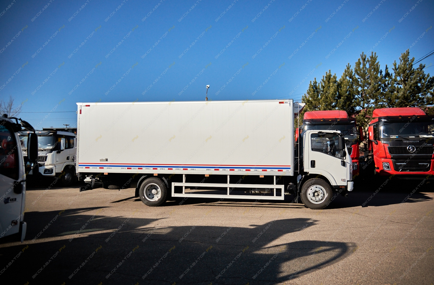 Isuzu Elf [2]