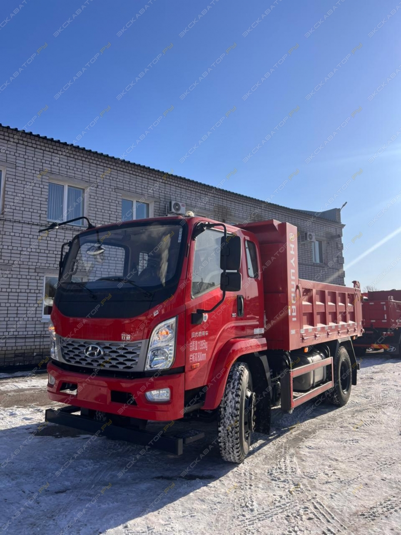 Hyundai HD 370 [2]
