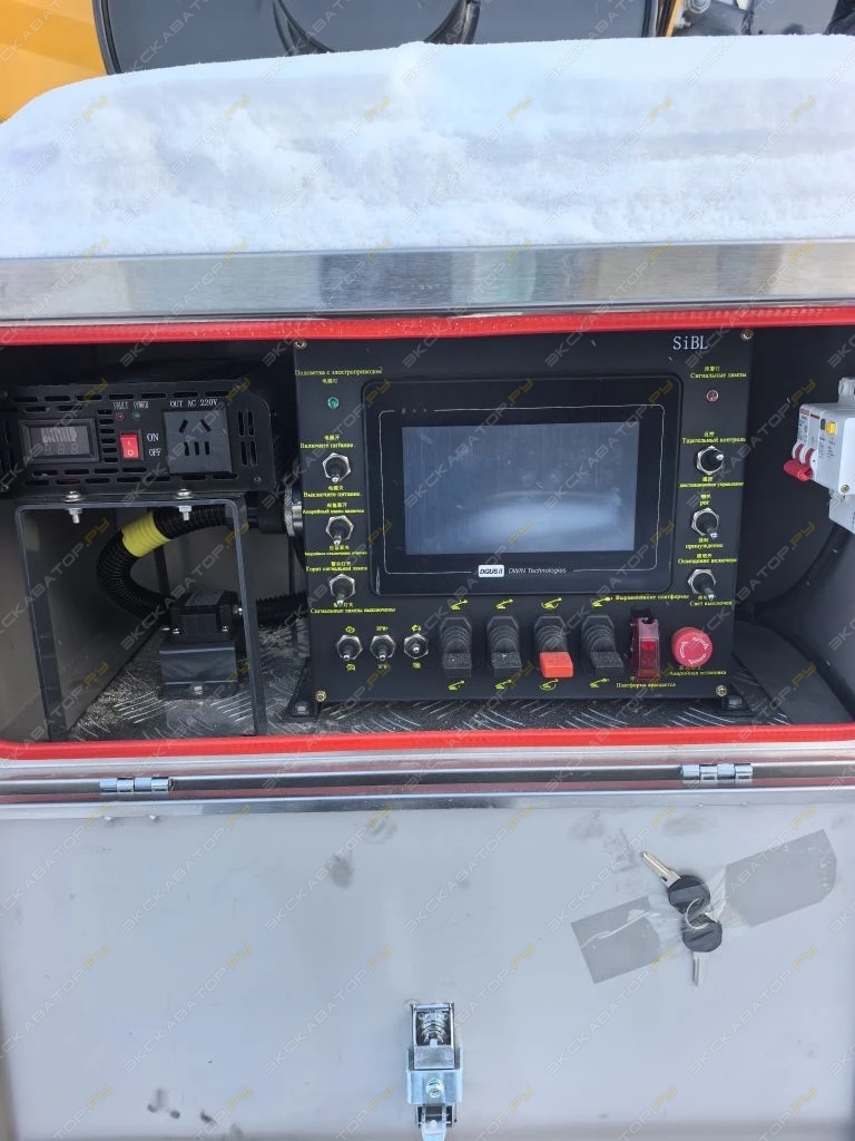Isuzu Elf (автогидроподъемник) [4]