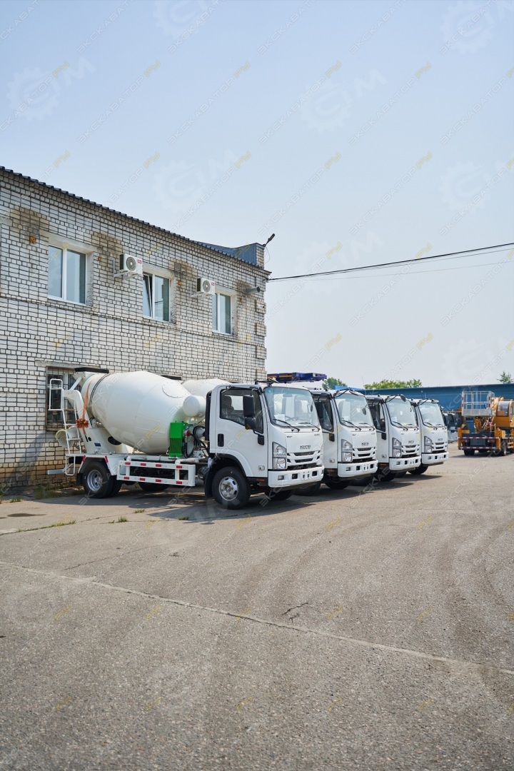 Isuzu P700 [2]