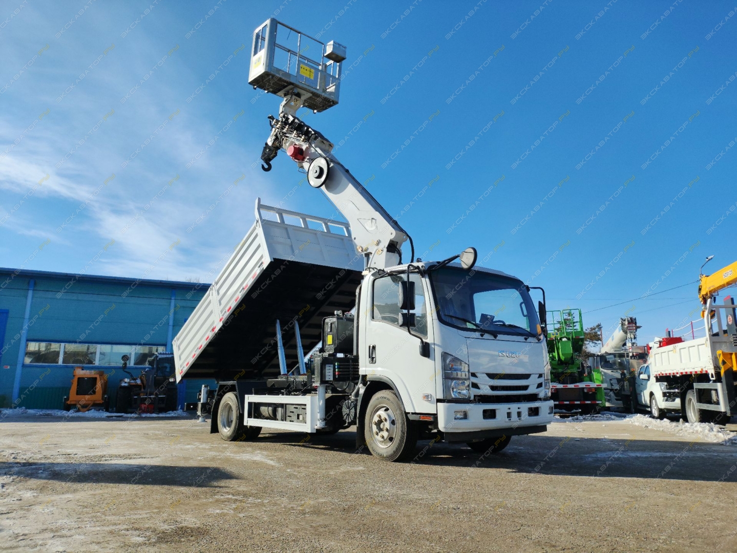 Isuzu Elf [0]