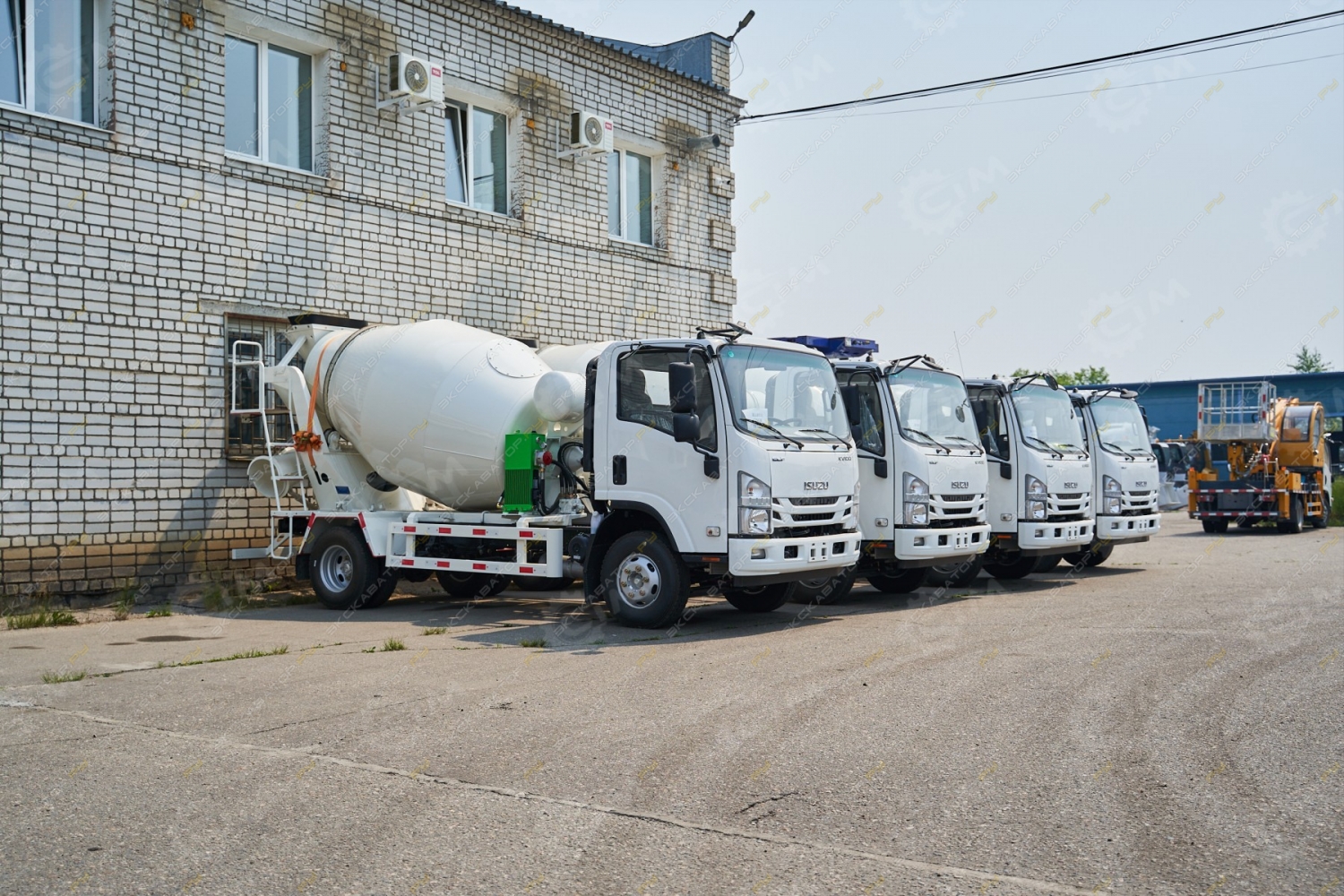 Isuzu P700 [19]