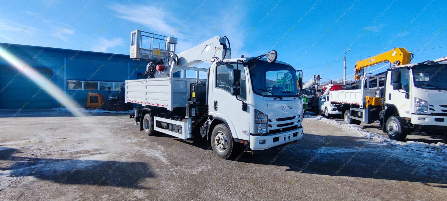 Isuzu Elf [2]