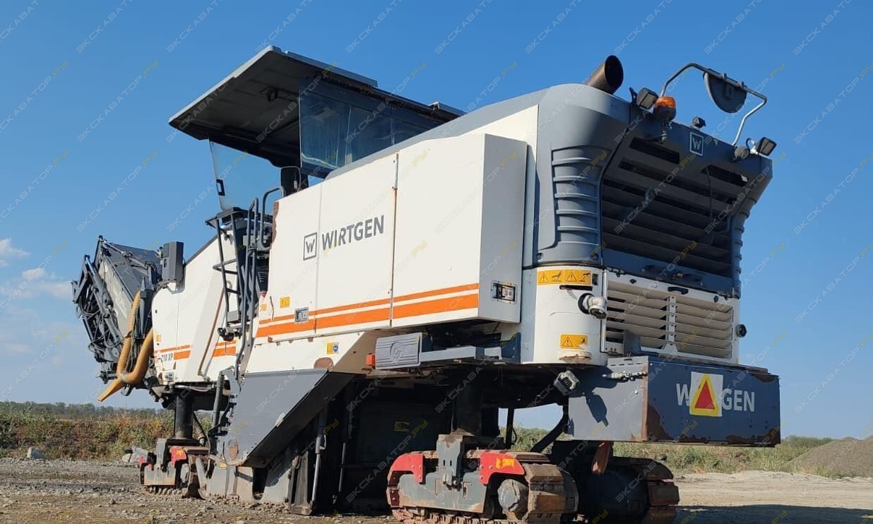 Wirtgen W 210 [14]