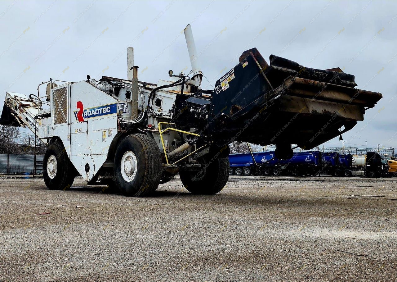 Roadtec SB2500D Shuttle Buggy [2]