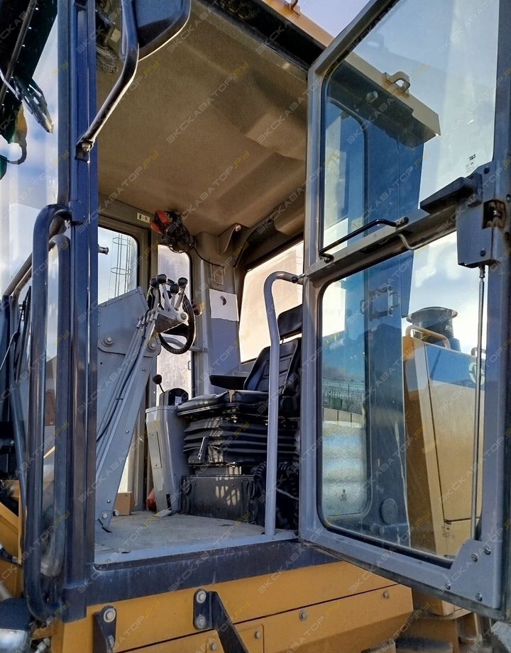 SEM 922AWD [5]