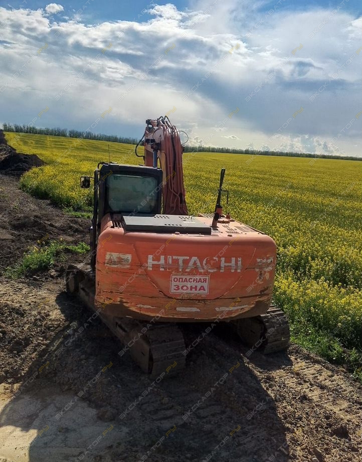 Hitachi ZX200-5G [1]
