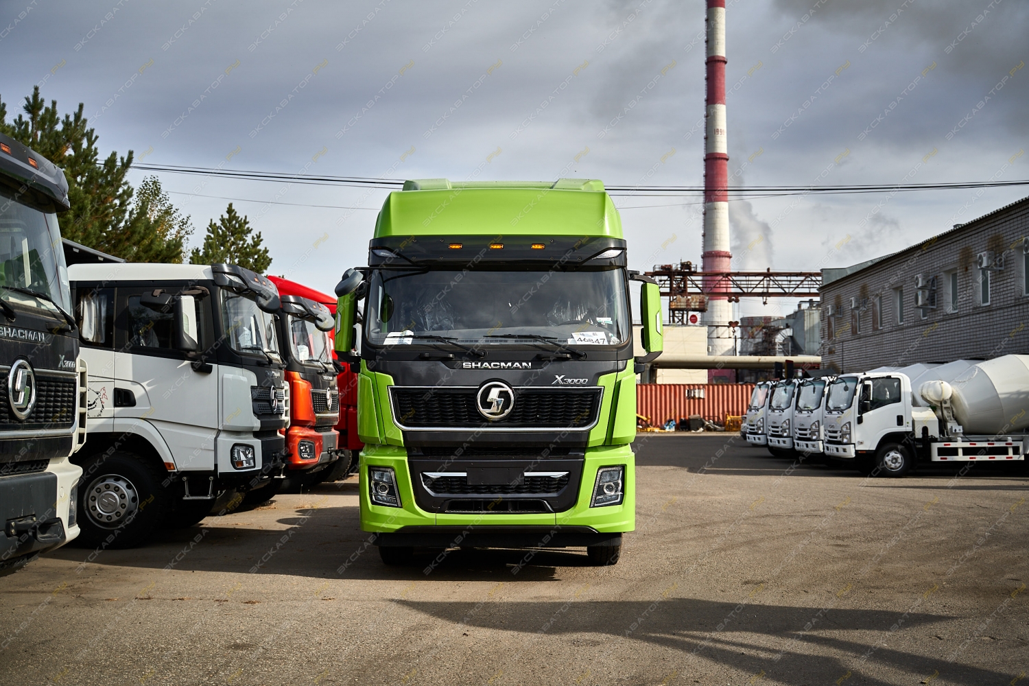 Shacman SX42584V324 [10]