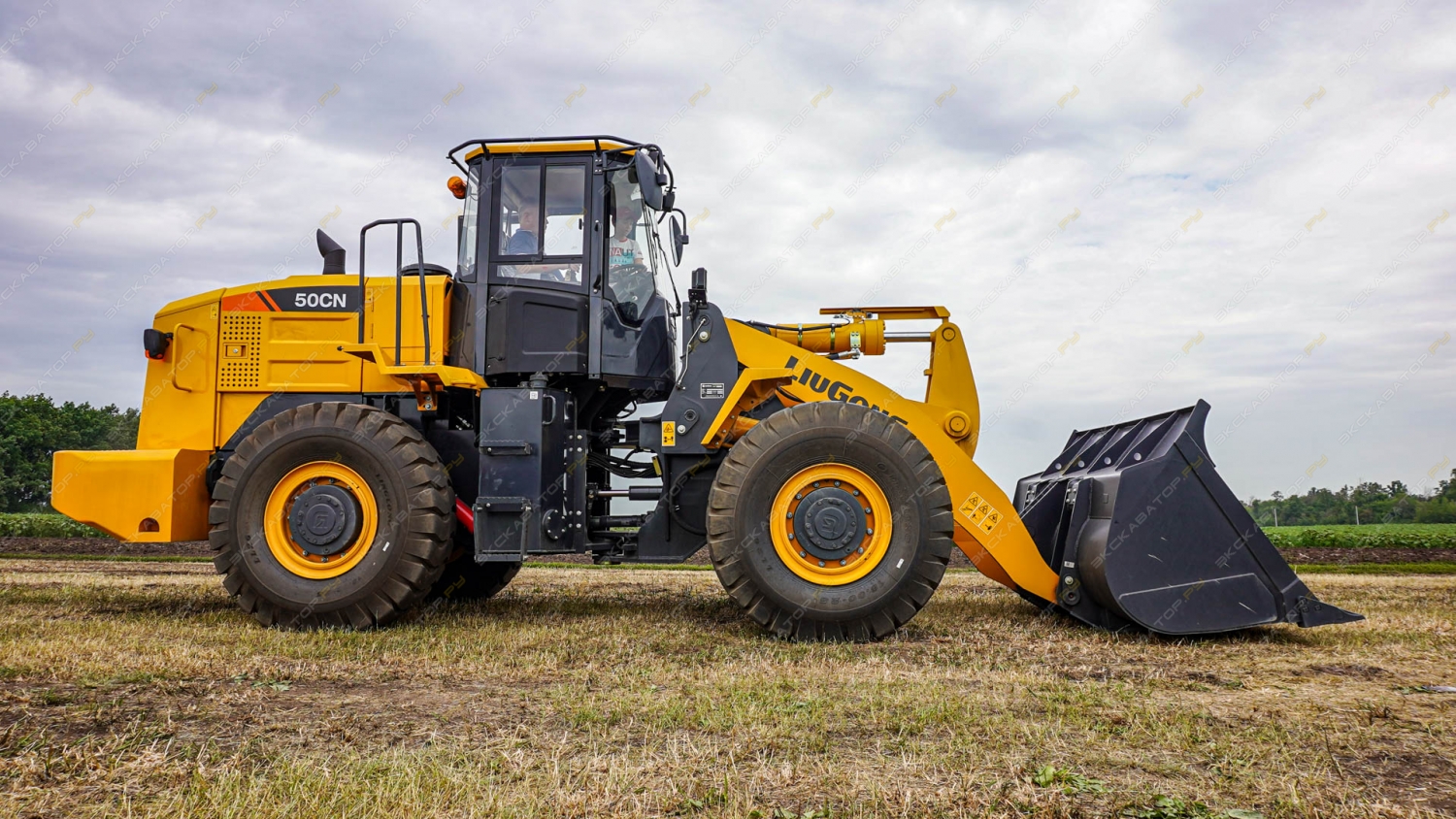 LiuGong ZL50CN [15]