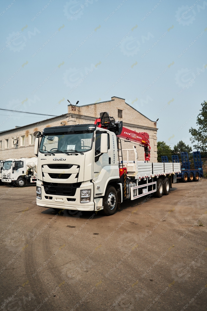 Isuzu Giga [53]