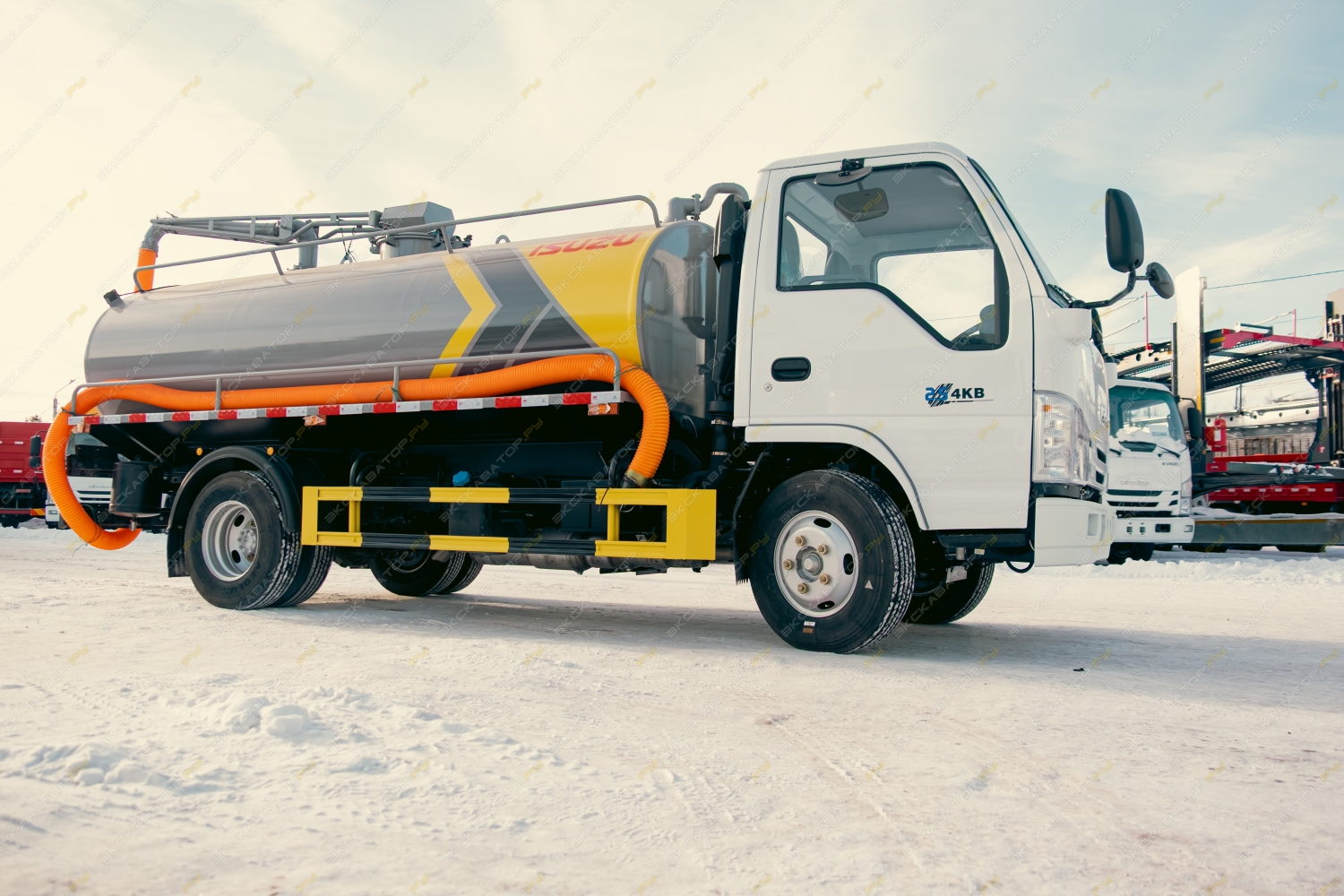 Isuzu 5 куб.м на шасси NQR90 [0]