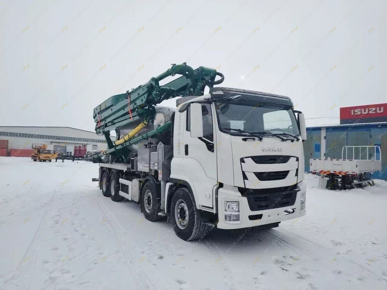 Isuzu XNJ5200THB30 [0]