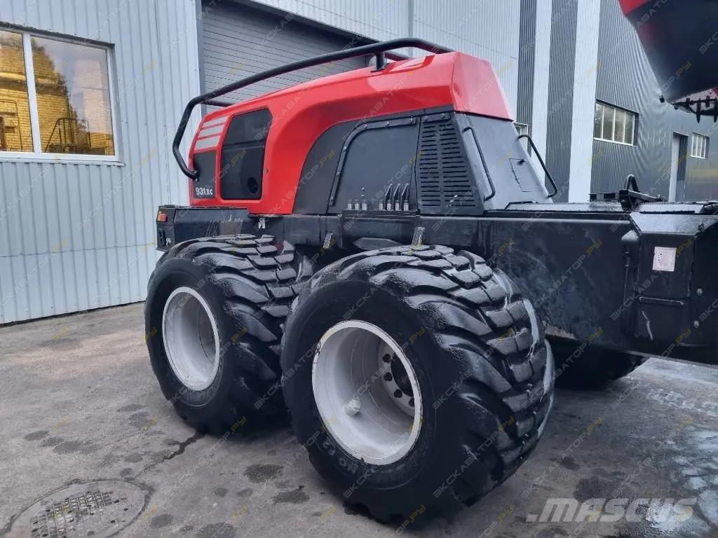 Komatsu 931XC [17]