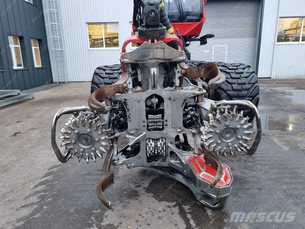Komatsu 931XC [18]