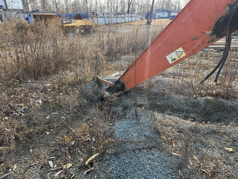 Hitachi ZX330-5G [4]