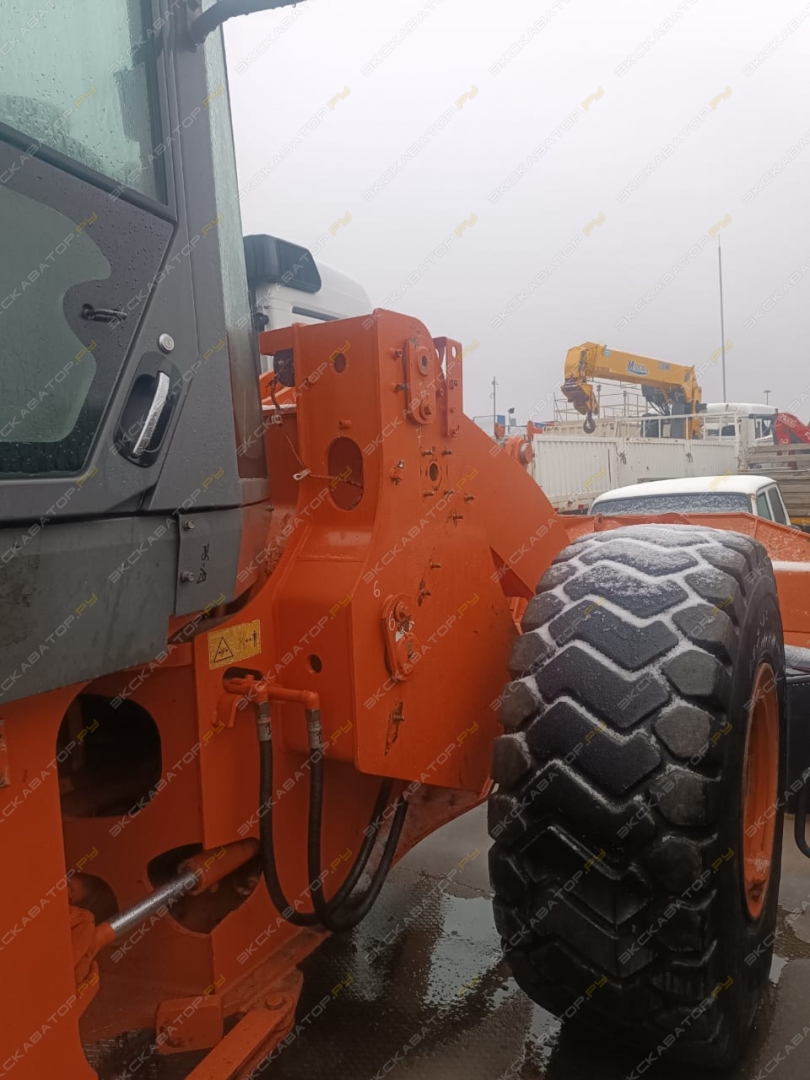 Hitachi ZW 220 [0]