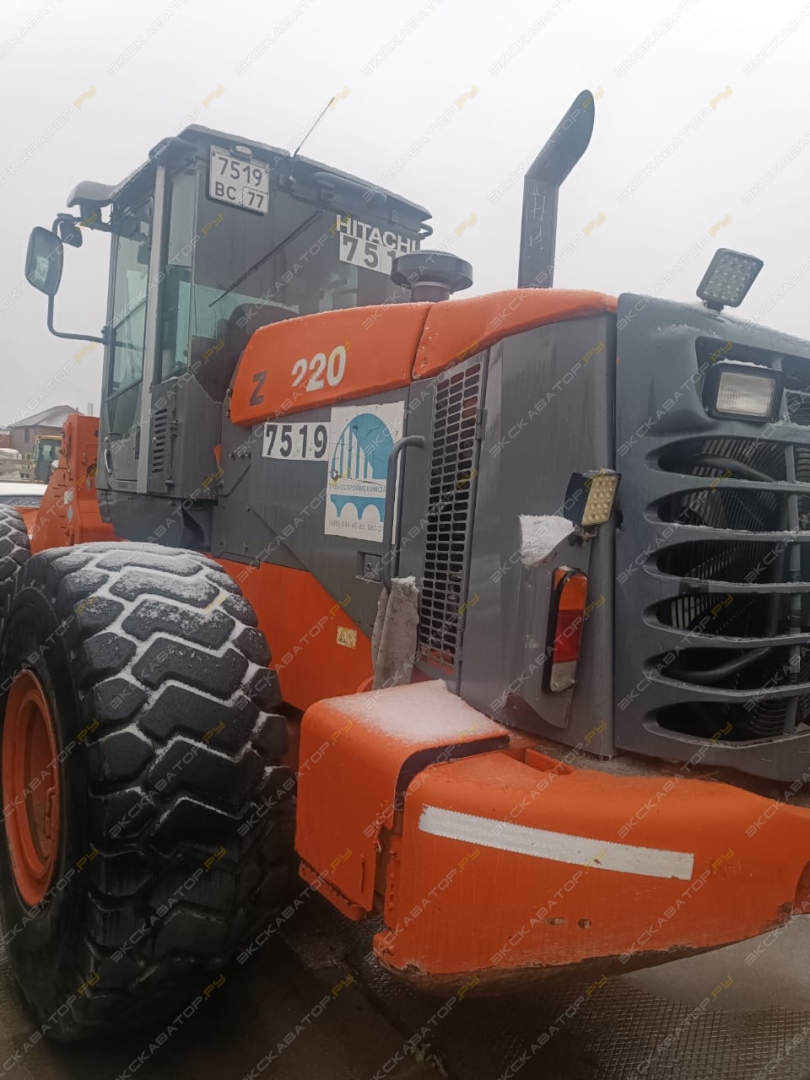 Hitachi ZW 220 [1]