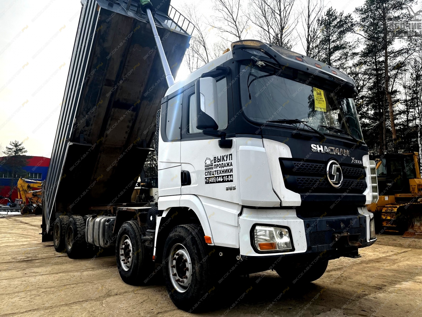 Shacman SX3318DT366 [26]
