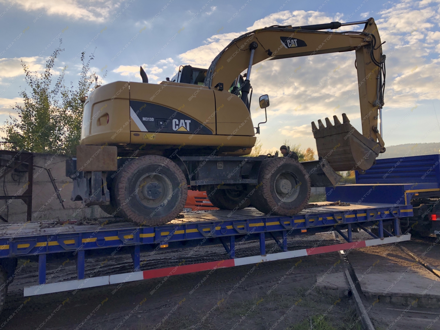 Caterpillar M313D [0]
