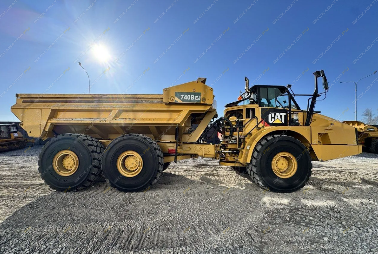 Caterpillar 740B EJ [0]