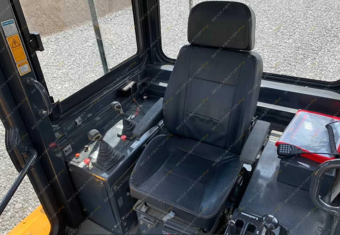 LiuGong B160C [14]